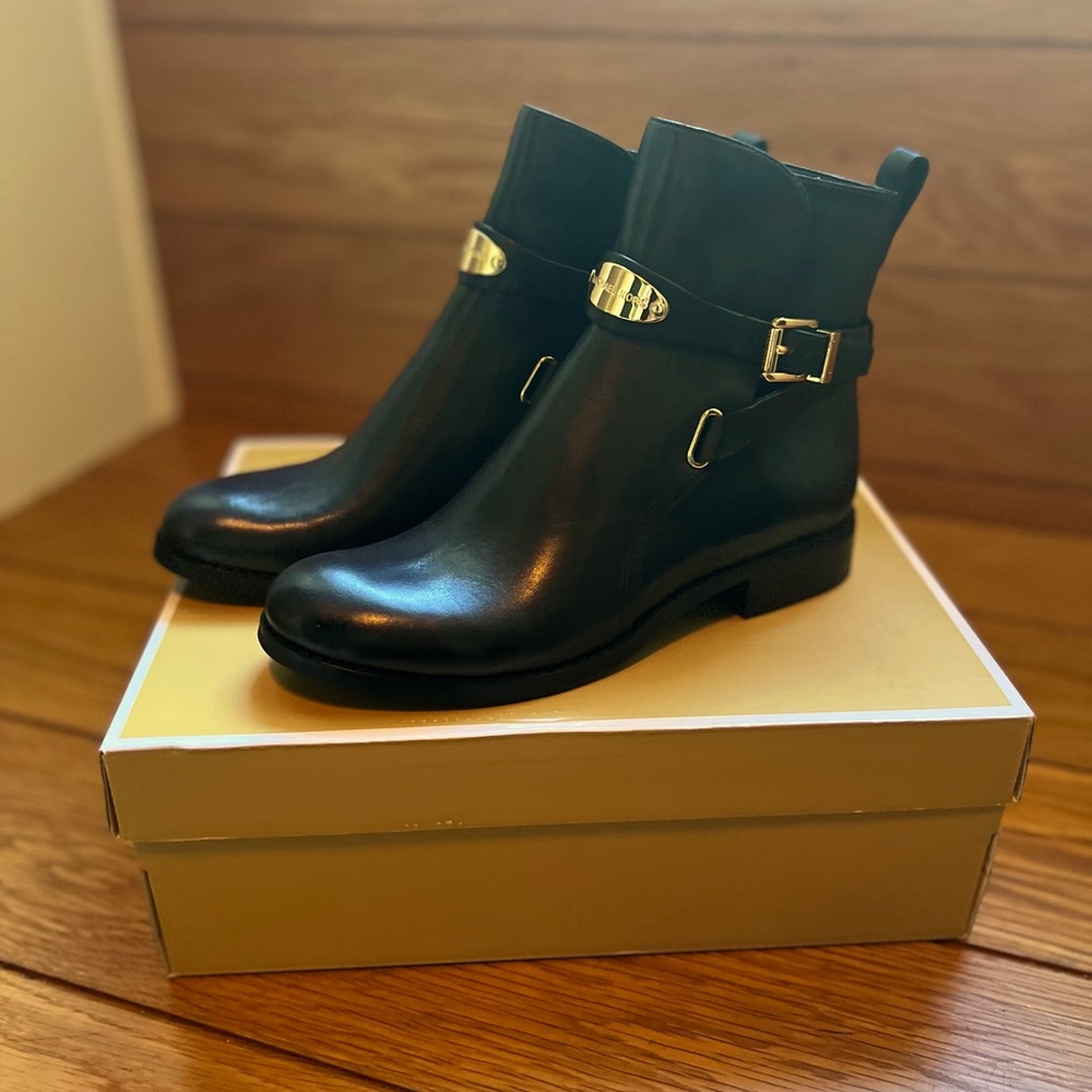 Michael Kors Arley Ankle Boot Black Gold Size 6.5